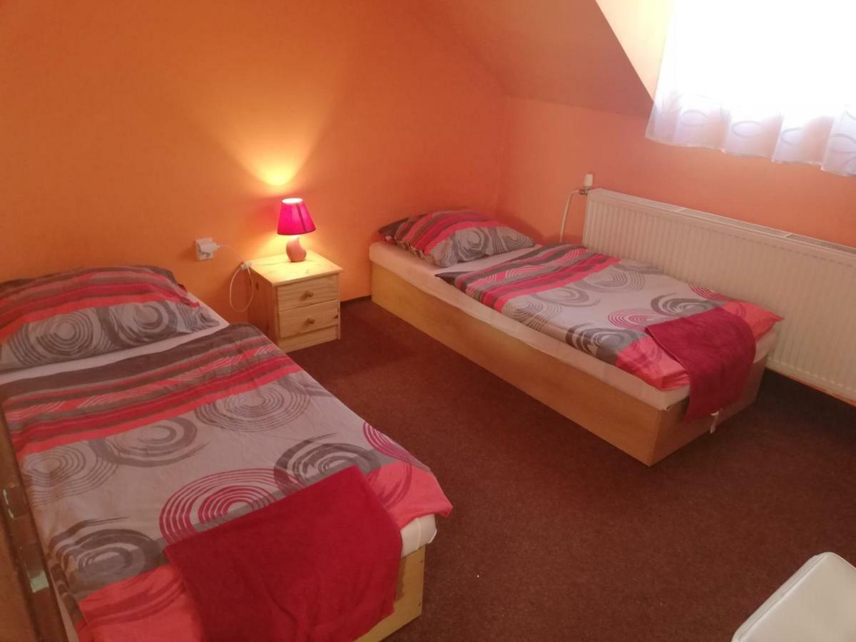 Sucany Apartman U Mareka מראה חיצוני תמונה